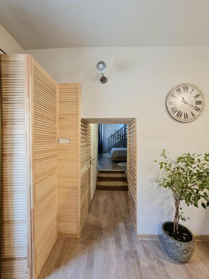 Happy House Apartment Брашов Екстериор снимка