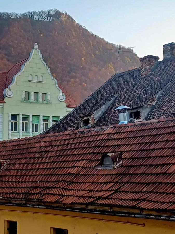 Happy House Apartment Брашов Екстериор снимка